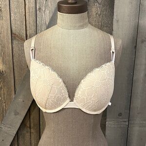 Victoria’s Secret | Convertible Lace Push-Up Bra NWT 36C Cream Pink Nude